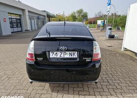 Тойота Приус, объемом двигателя 1.5 л и пробегом 280 тыс. км за 6253 $, фото 3 на Automoto.ua