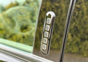 Форд Експлорер 2006 у Європі на Automoto.ua Чорний Форд Експлорер, об'ємом двигуна 4.6 л та пробігом 239 тис. км за 11524 $, фото 8 на Automoto.ua