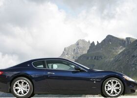 Мазерати Грантуризмо, Купе 2008 - н.в. S (440 Hp)