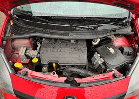 Рено Твинго 2012 в Европе на Automoto.ua Красный Рено Твинго, объемом двигателя 1.15 л и пробегом 50 тыс. км за 4999 $, фото 40 на Automoto.ua