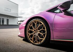 Фіолетовий Ламборджині Хуракан, об'ємом двигуна 5.2 л та пробігом 12 тис. км за 348194 $, фото 5 на Automoto.ua