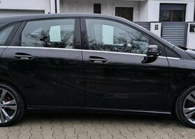 Мерседес Б-класс 2014 в Европе на Automoto.ua Черный Мерседес Б-класс, объемом двигателя 2.14 л и пробегом 237 тыс. км за 12107 $, фото 11 на Automoto.ua