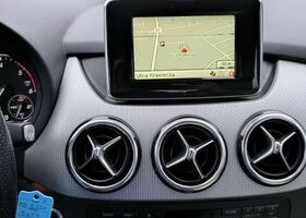 Мерседес Б-класс 2014 в Европе на Automoto.ua Черный Мерседес Б-класс, объемом двигателя 2.14 л и пробегом 237 тыс. км за 12107 $, фото 28 на Automoto.ua