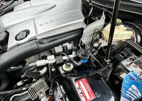 Черный Крайслер Кроссфайр, объемом двигателя 3.2 л и пробегом 78 тыс. км за 12921 $, фото 12 на Automoto.ua