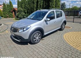 Дачия Sandero StepWay, объемом двигателя 1.6 л и пробегом 120 тыс. км за 4298 $, фото 2 на Automoto.ua