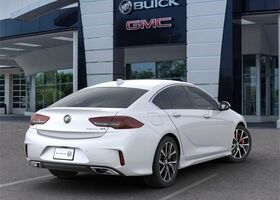 Buick Regal 2020 на тест-драйве, фото 5