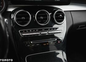 Мерседес Ц-Клас 2016 у Європі на Automoto.ua Синій Мерседес Ц-Клас, об'ємом двигуна 1 л та пробігом 152 тис. км за 19371 $, фото 17 на Automoto.ua