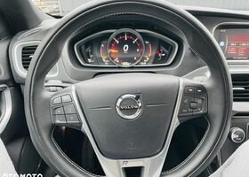 Вольво V40, об'ємом двигуна 1.97 л та пробігом 228 тис. км за 12289 $, фото 9 на Automoto.ua