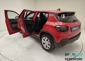 Джип Avenger 2023 в Европе на Automoto.ua Красный Джип Avenger, объемом двигателя 1.2 л и пробегом 285 тыс. км за 28730 $, фото 5 на Automoto.ua