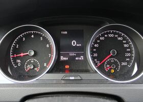 Фольксваген Гольф 2018 в Европе на Automoto.ua Белый Фольксваген Гольф, объемом двигателя 1 л и пробегом 93 тыс. км за 16297 $, фото 3 на Automoto.ua