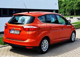 Форд Си-Макс, объемом двигателя 2 л и пробегом 190 тыс. км за 5183 $, фото 2 на Automoto.ua