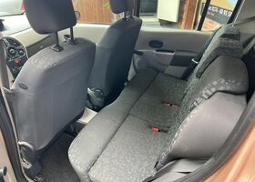 Рено Модус 2005 в Европе на Automoto.ua Бежевый Рено Модус, объемом двигателя 1.15 л и пробегом 145 тыс. км за 2902 $, фото 8 на Automoto.ua