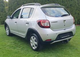 Дачия Sandero StepWay, объемом двигателя 0.9 л и пробегом 112 тыс. км за 4751 $, фото 9 на Automoto.ua