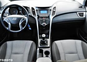 Хендай i30, об'ємом двигуна 1.37 л та пробігом 192 тис. км за 7667 $, фото 13 на Automoto.ua