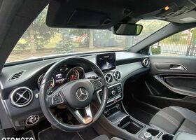 Мерседес ГЛА-Класс 2019 в Европе на Automoto.ua Серый Мерседес ГЛА-Класс, объемом двигателя 1 л и пробегом 88 тыс. км за 20218 $, фото 7 на Automoto.ua
