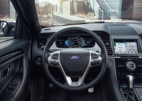 Ford Taurus 2017 на тест-драйві, фото 7