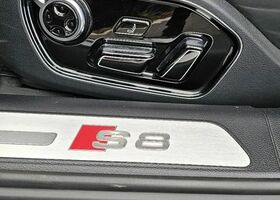 Ауді S8, об'ємом двигуна 3.99 л та пробігом 199 тис. км за 45140 $, фото 31 на Automoto.ua