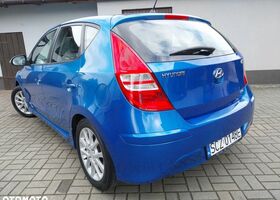 Хендай i30, об'ємом двигуна 1.59 л та пробігом 157 тис. км за 4708 $, фото 2 на Automoto.ua