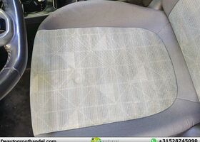 Фольксваген ID.3 2020 в Европе на Automoto.ua Белый Фольксваген ID.3, объемом двигателя 0 л и пробегом 146 тыс. км за 14762 $, фото 26 на Automoto.ua