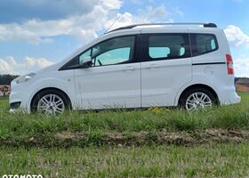 Форд Tourneo Courier, объемом двигателя 1.5 л и пробегом 294 тыс. км за 5940 $, фото 5 на Automoto.ua