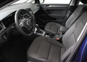 Фольксваген e-Golf 2019 у Європі на Automoto.ua Синій Фольксваген e-Golf, об'ємом двигуна 0 л та пробігом 106 тис. км за 15417 $, фото 7 на Automoto.ua