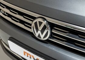 Фольксваген Tiguan Allspace 2020 в Европе на Automoto.ua Серый Фольксваген Tiguan Allspace, объемом двигателя 1.98 л и пробегом 118 тыс. км за 41949 $, фото 9 на Automoto.ua