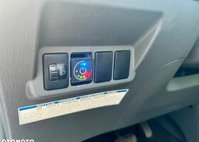 Тойота Prius Plus, об'ємом двигуна 1.8 л та пробігом 512 тис. км за 8812 $, фото 11 на Automoto.ua