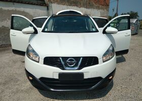 Ниссан Кашкай 2010 в Европе на Automoto.ua Белый Ниссан Кашкай, объемом двигателя 1.46 л и пробегом 220 тыс. км за 6500 $, фото 3 на Automoto.ua
