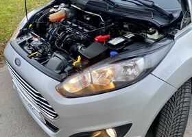 Форд Фієста 2013 у Європі на Automoto.ua Сірий Форд Фієста, об'ємом двигуна 1 л та пробігом 147 тис. км за 4770 $, фото 29 на Automoto.ua