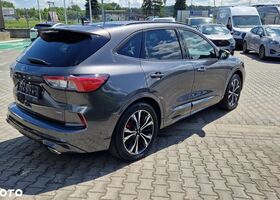 Форд Куга, об'ємом двигуна 2.48 л та пробігом 26 тис. км за 30216 $, фото 3 на Automoto.ua