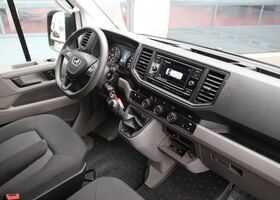 Фольксваген Крафтер 2022 в Европе на Automoto.ua Белый Фольксваген Крафтер, объемом двигателя 1.97 л и пробегом 37826 тыс. км за 45920 $, фото 4 на Automoto.ua