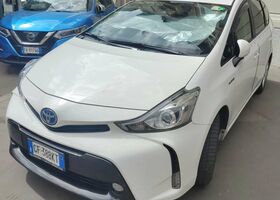 Белый Тойота Prius Plus, объемом двигателя 1.8 л и пробегом 210 тыс. км за 17742 $, фото 3 на Automoto.ua