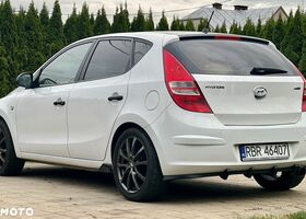 Хендай i30, об'ємом двигуна 1.4 л та пробігом 151 тис. км за 4082 $, фото 19 на Automoto.ua