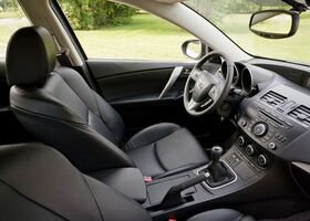 Мазда 3, Седан 2009 - н.в. Saloon 2,0 i 16V