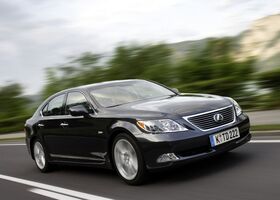 Лексус ЛС, Седан 2012 - н.в. IV  460 AWD (370 Hp)