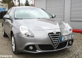 Альфа Ромео Giulietta, об'ємом двигуна 1.37 л та пробігом 144 тис. км за 6868 $, фото 6 на Automoto.ua