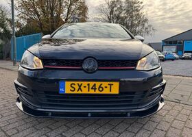 Фольксваген Гольф 2014 у Європі на Automoto.ua Чорний Фольксваген Гольф, об'ємом двигуна 1.2 л та пробігом 180 тис. км за 10522 $, фото 6 на Automoto.ua