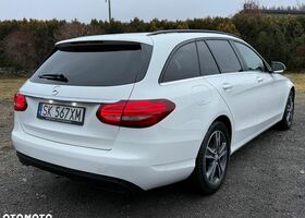Мерседес Ц-Класс 2015 в Европе на Automoto.ua Белый Мерседес Ц-Класс, объемом двигателя 1 л и пробегом 280 тыс. км за 49900 $, фото 26 на Automoto.ua