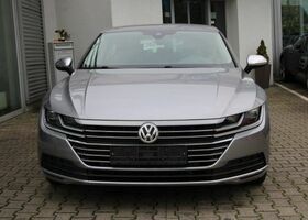 Сірий Фольксваген Arteon, об'ємом двигуна 1.97 л та пробігом 100 тис. км за 25842 $, фото 2 на Automoto.ua