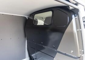 Фольксваген T6.1 Transporter 2024 в Европе на Automoto.ua Белый Фольксваген T6.1 Transporter, объемом двигателя 1.97 л и пробегом 14 тыс. км за 35574 $, фото 13 на Automoto.ua