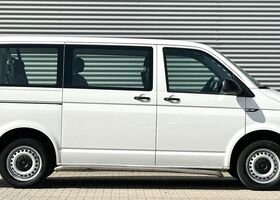 Фольксваген Transporter T6 2016 в Европе на Automoto.ua Белый Фольксваген Transporter T6, объемом двигателя 1.97 л и пробегом 224 тыс. км за 16987 $, фото 2 на Automoto.ua