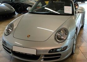 Серый Порше 911, объемом двигателя 0 л и пробегом 46 тыс. км за 85914 $, фото 1 на Automoto.ua