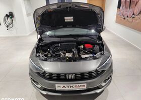 Фиат Типо, объемом двигателя 1 л и пробегом 29 тыс. км за 12937 $, фото 12 на Automoto.ua