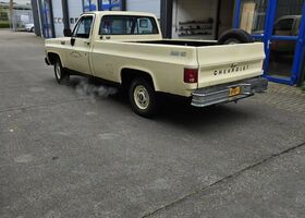 Шевроле С-10 1980 у Європі на Automoto.ua Бежевий Шевроле С-10, об'ємом двигуна 5.7 л та пробігом 87 тис. км за 21168 $, фото 4 на Automoto.ua