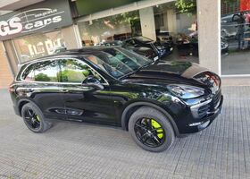 Чорний Порше Cayenne, об'ємом двигуна 3 л та пробігом 207 тис. км за 43420 $, фото 1 на Automoto.ua