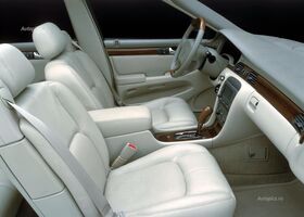 Каділак Seville, Седан 1997 - н.в. II 4.6 i V8 32 (279 hp)