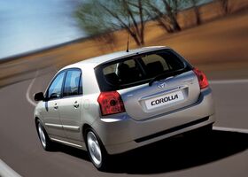 Тойота Королла, Хэтчбек 2001 - 2007 Hatch (E12) 1.6 i 16V