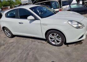 Білий Альфа Ромео Giulietta, об'ємом двигуна 1.6 л та пробігом 180 тис. км за 5400 $, фото 1 на Automoto.ua