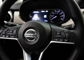 Приладова панель Nissan Versa 2021