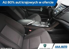 Хендай и40, объемом двигателя 2 л и пробегом 119 тыс. км за 13607 $, фото 9 на Automoto.ua